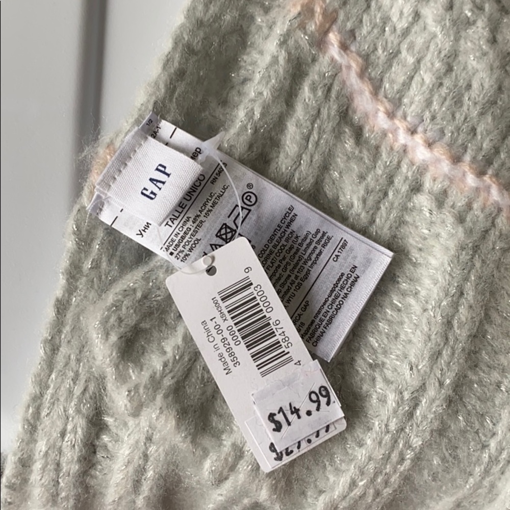 GAP Multi Color Scarf - Picture 2 of 2